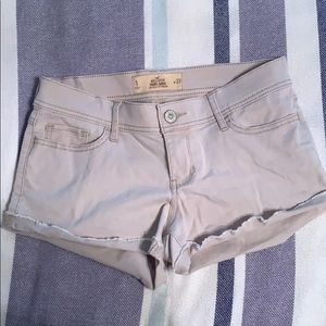 Hollister size 5 short short